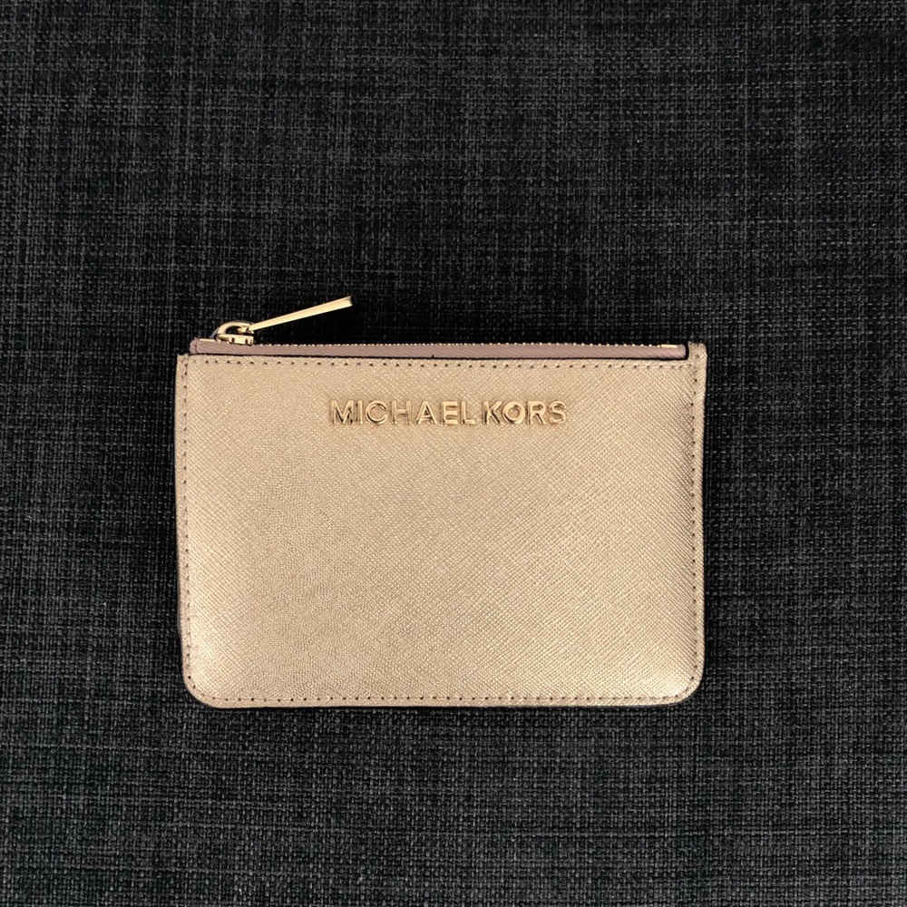 NWT MICHAEL KORS LEATHER COIN POUCH IN GOLD